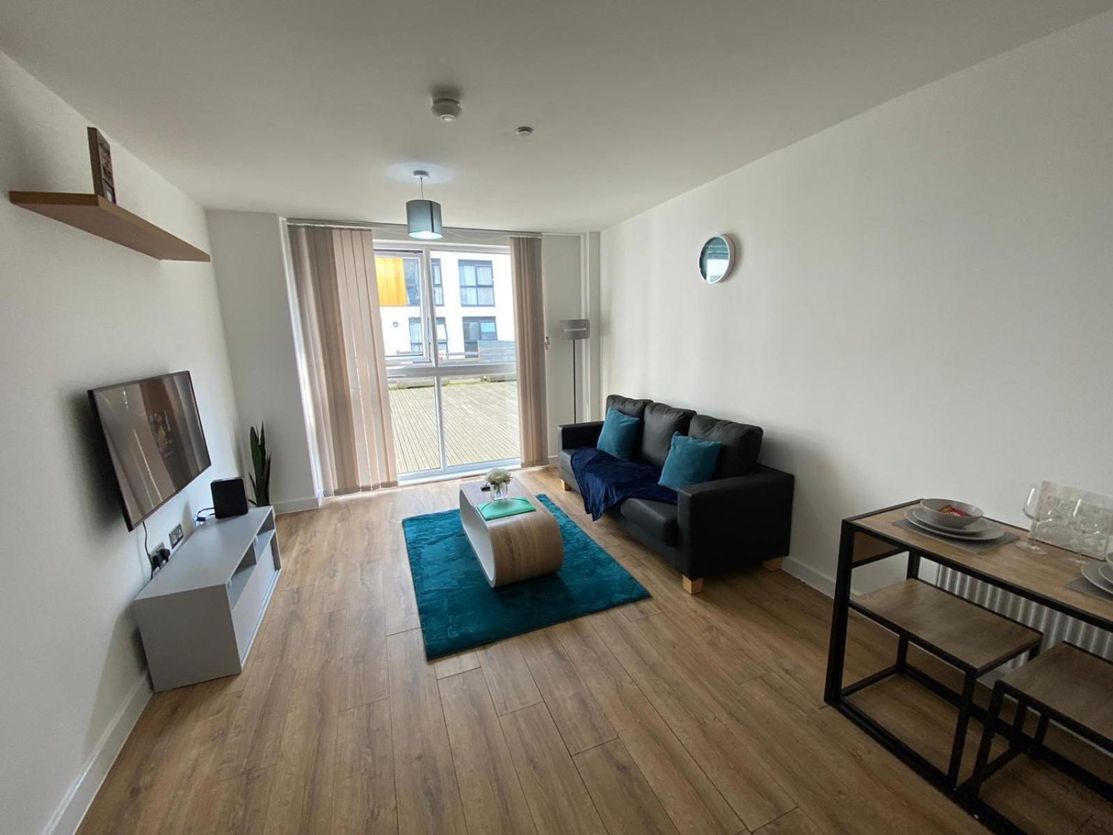 Deluxe Central Apartment - Fast Wifi- Utilitia Arena - Icc - Sea Life Centre Birmingham Exterior photo